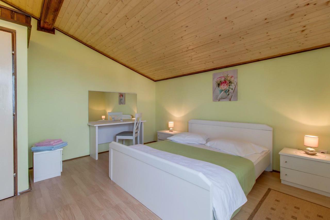 Apartment Malvina Mali Lošinj Extérieur photo