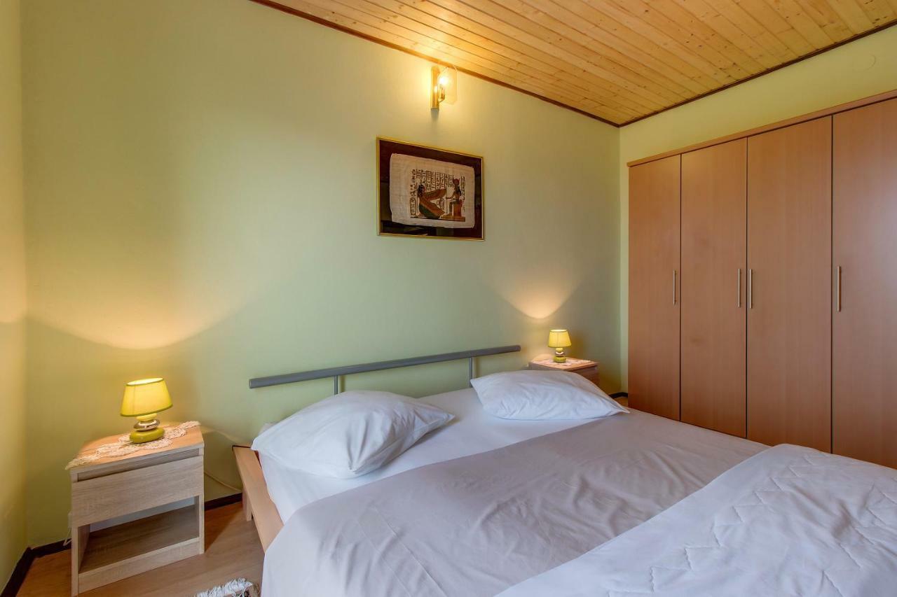 Apartment Malvina Mali Lošinj Extérieur photo